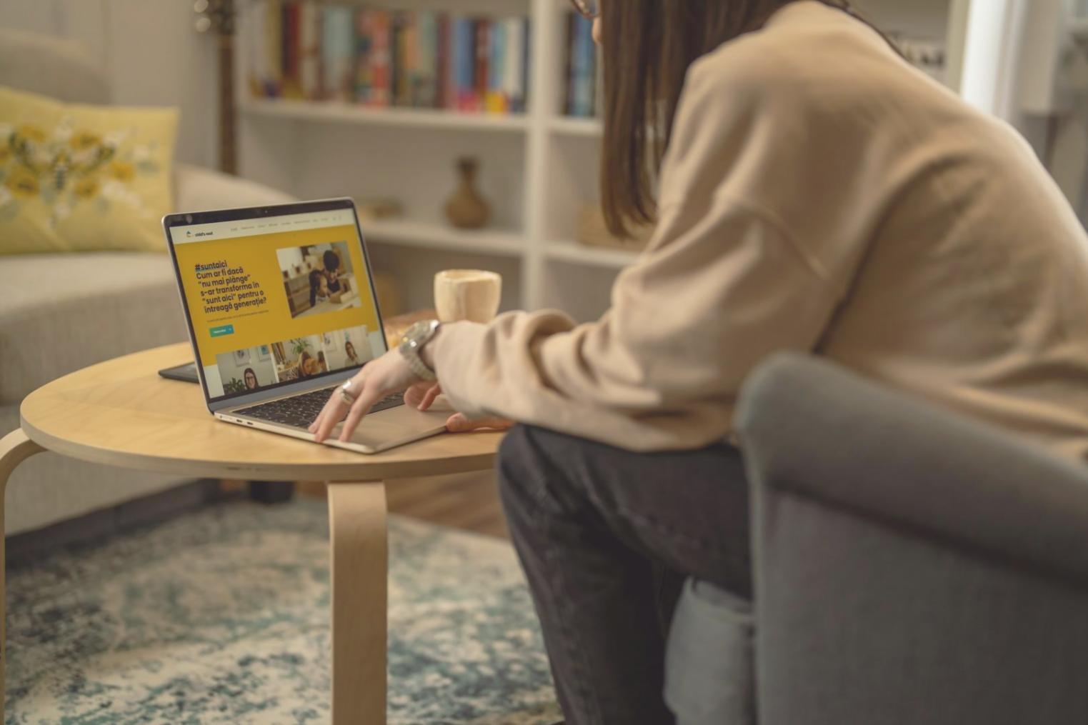 Teamarbeit bei der Entwicklung von Finanzanalyse-Tools